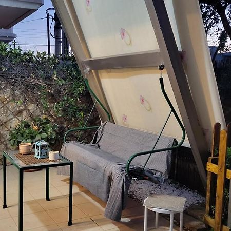M&M Airport Stop Garden Apartment Spáta Eksteriør bilde